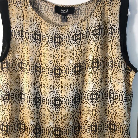 MNG BY MANGO PRINT SLEEVELESS top size 8 PREWORN - Picture 12 of 15